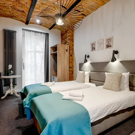 Apartment Wodna 13 *