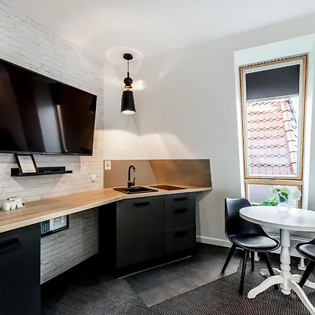 Apartment Wodna 13 *